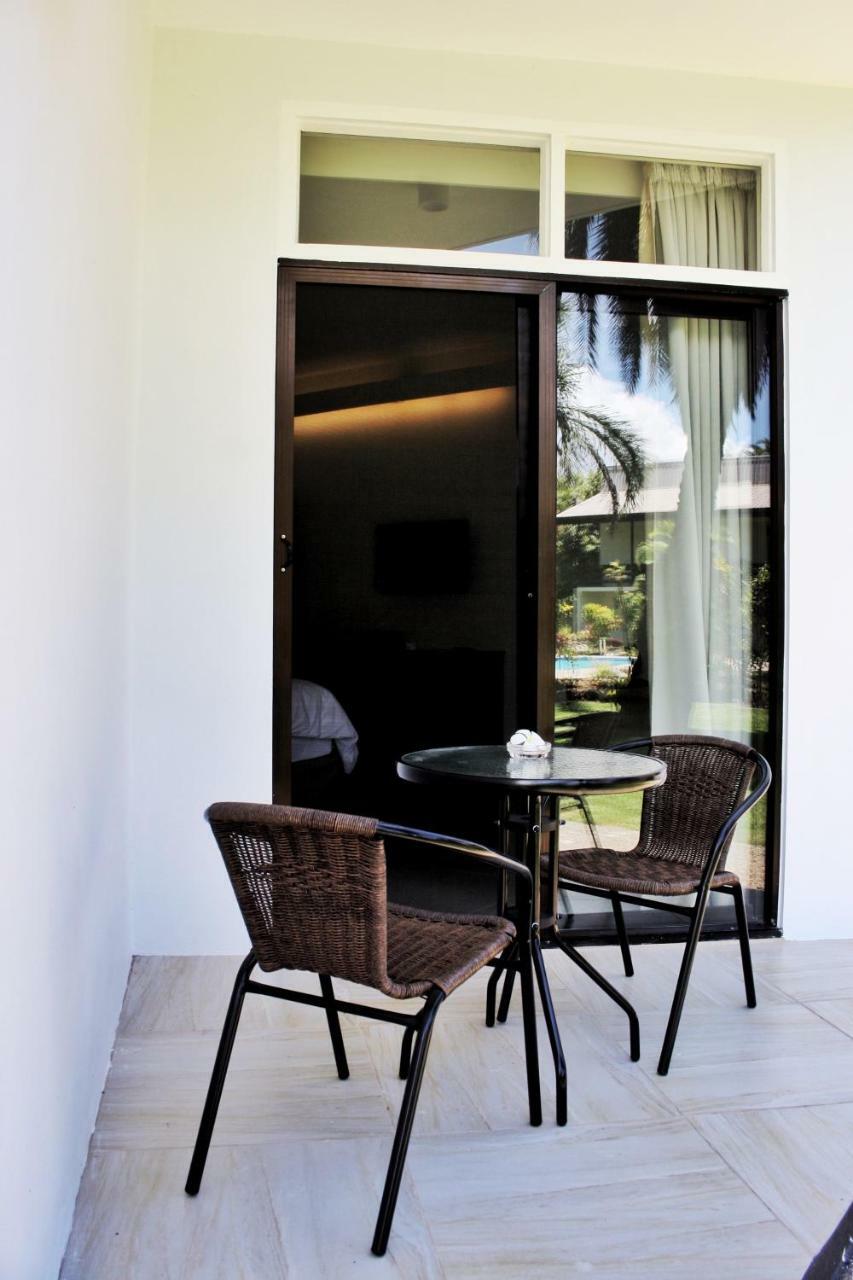 Hotel Oasis Nadi Exterior photo